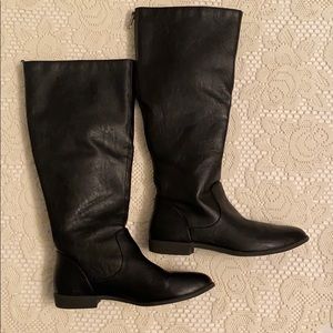 American Eagle Tall Black Boots